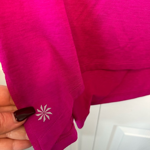 Athleta Dri-fit Cut Out Tee Sz.S - Picture 3 of 4